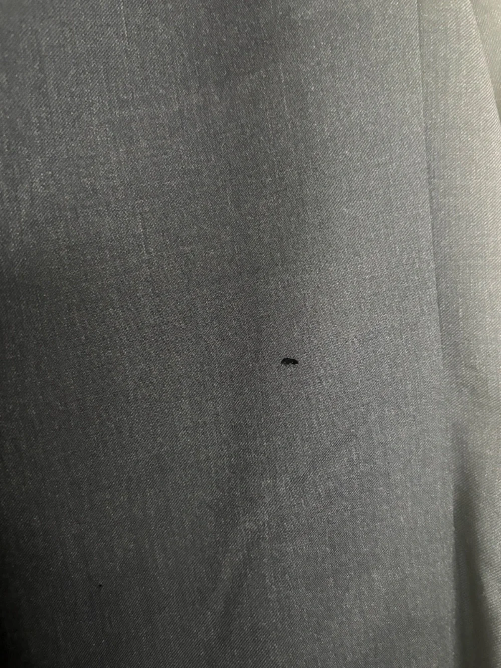 Calvin Klein Men's Slim Fit 100% Wool Charcoal Suit 42R